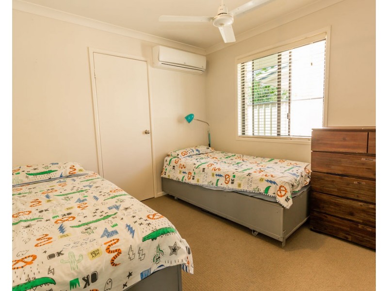 28 Dawn Crescent, Emerald QLD 4720