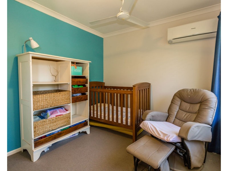 28 Dawn Crescent, Emerald QLD 4720