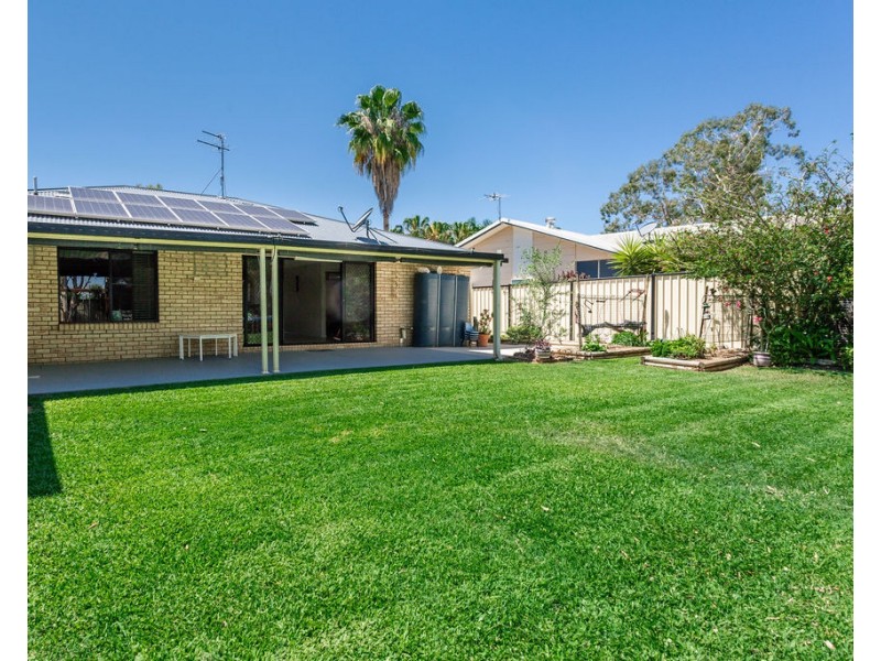 28 Dawn Crescent, Emerald QLD 4720
