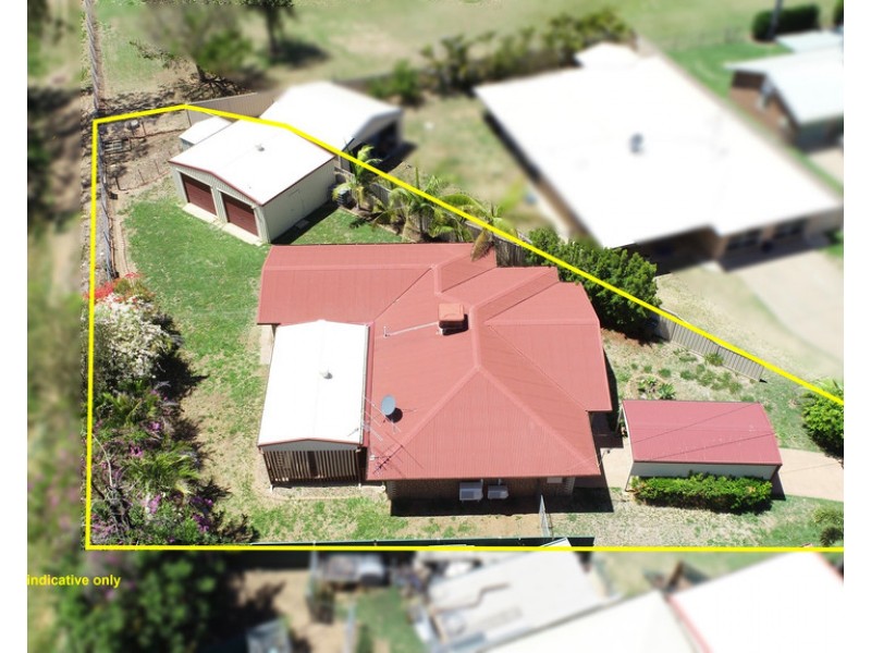 4 Wren Court, Emerald QLD 4720