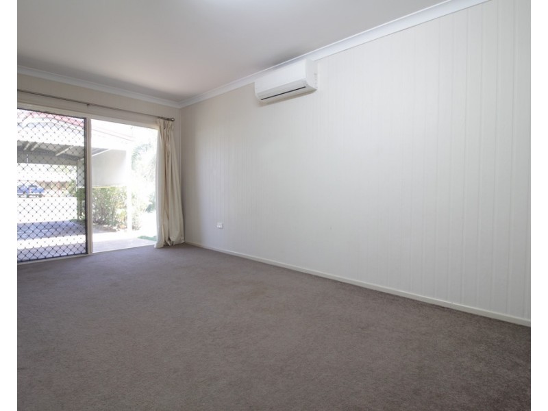 4 Wren Court, Emerald QLD 4720