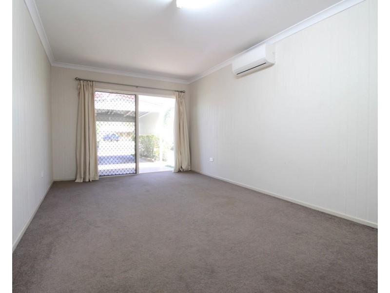 4 Wren Court, Emerald QLD 4720