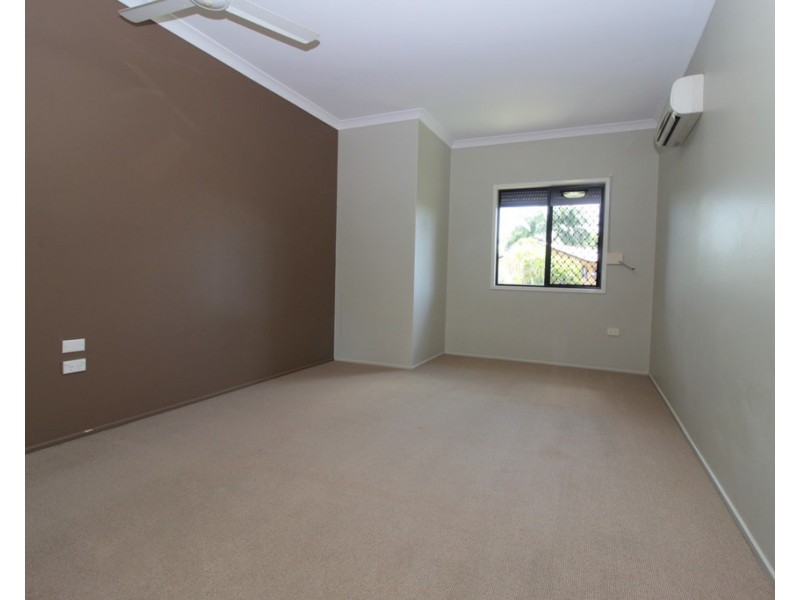 23 Centenary Drive, Emerald QLD 4720