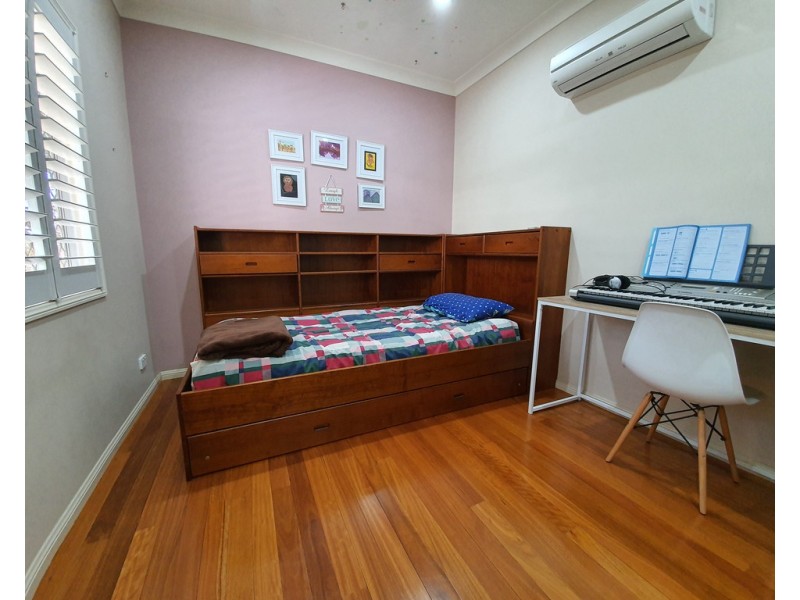 31 Colleen Avenue, Emerald QLD 4720