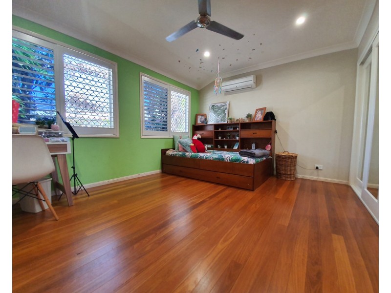 31 Colleen Avenue, Emerald QLD 4720