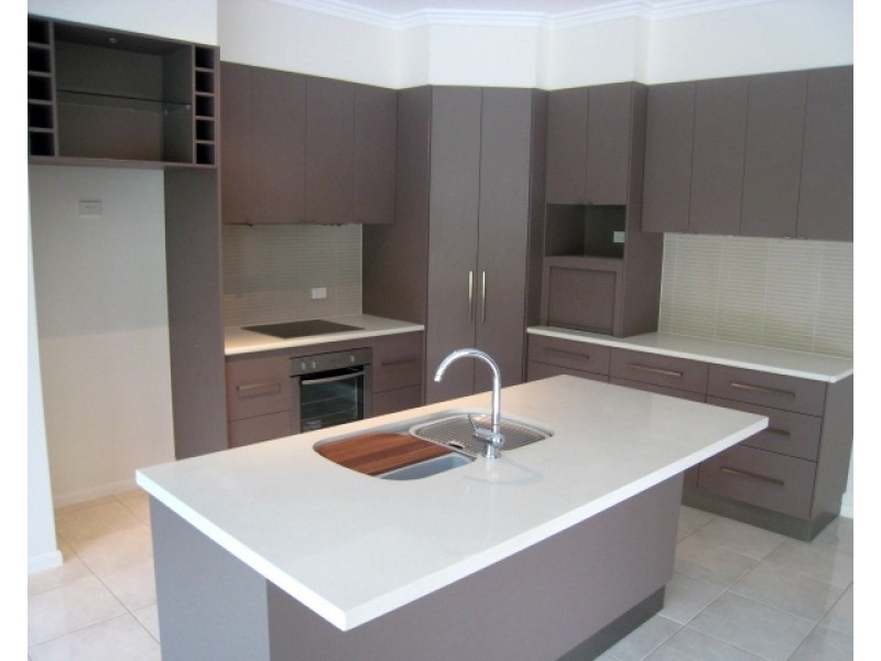 20 Kidd Street, Emerald QLD 4720