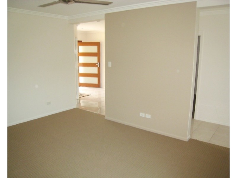 20 Kidd Street, Emerald QLD 4720