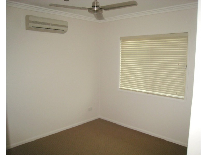 20 Kidd Street, Emerald QLD 4720