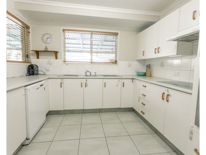 7 Fern Court, Emerald QLD 4720