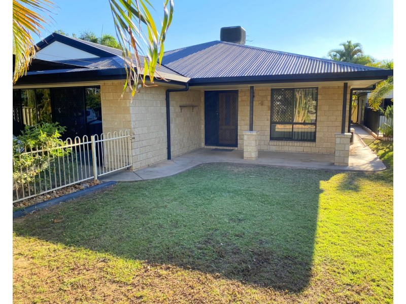 21 Dodd Drive, Emerald QLD 4720
