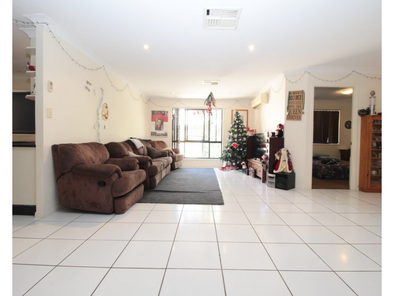 21 Dodd Drive, Emerald QLD 4720