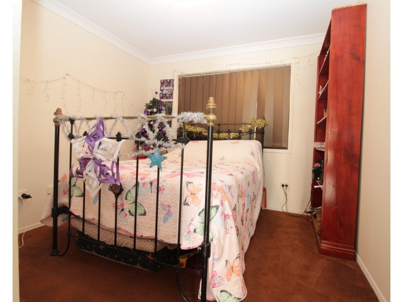 21 Dodd Drive, Emerald QLD 4720