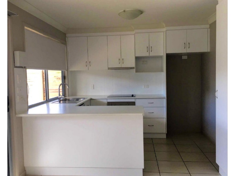 3/44 Kassidy Drive, Emerald QLD 4720