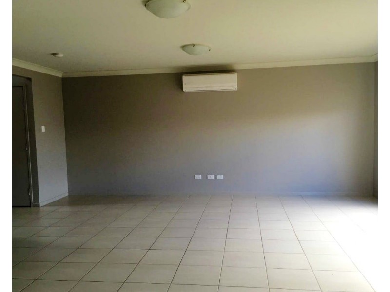 3/44 Kassidy Drive, Emerald QLD 4720