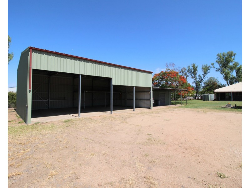 10 Pritchard Road, Emerald QLD 4720