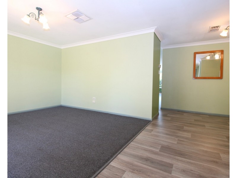 56 Long Street, Emerald QLD 4720