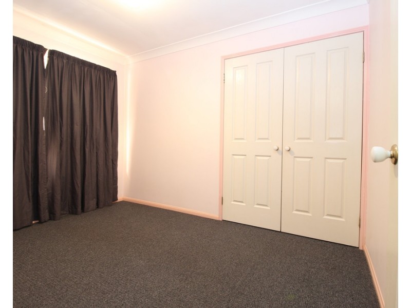 56 Long Street, Emerald QLD 4720