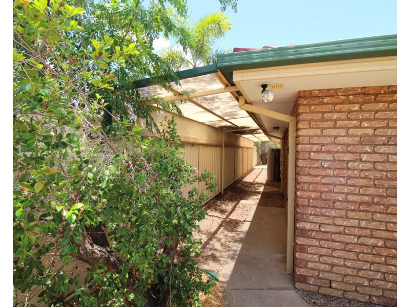 56 Long Street, Emerald QLD 4720