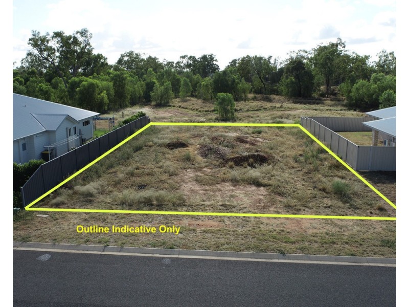 13 Longford Street, Emerald QLD 4720