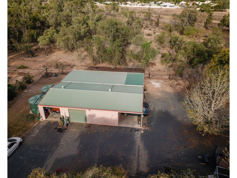 16 Coaker Drive, Emerald QLD 4720