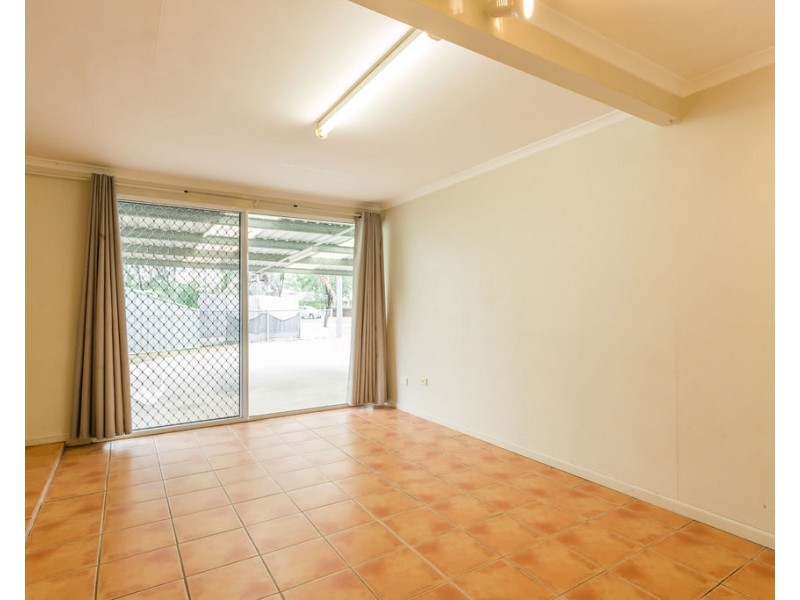 67 Park Avenue, Emerald QLD 4720