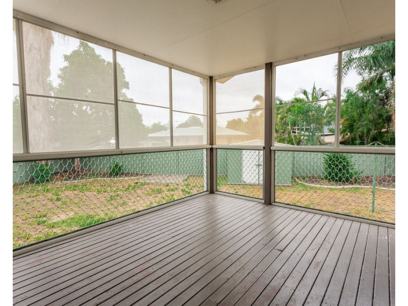 67 Park Avenue, Emerald QLD 4720