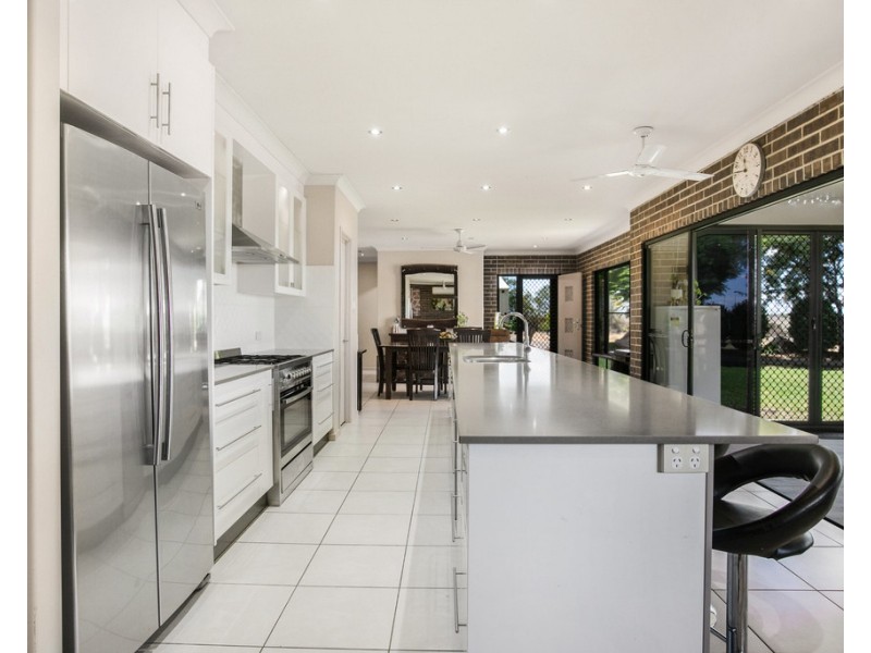 91 Hibernia Road, Capella QLD 4723