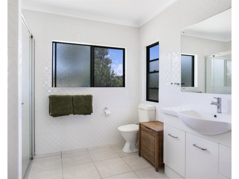 91 Hibernia Road, Capella QLD 4723