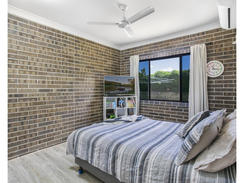 91 Hibernia Road, Capella QLD 4723