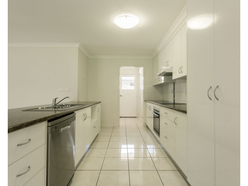 7 Berthun Street, Emerald QLD 4720