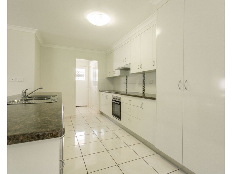 7 Berthun Street, Emerald QLD 4720