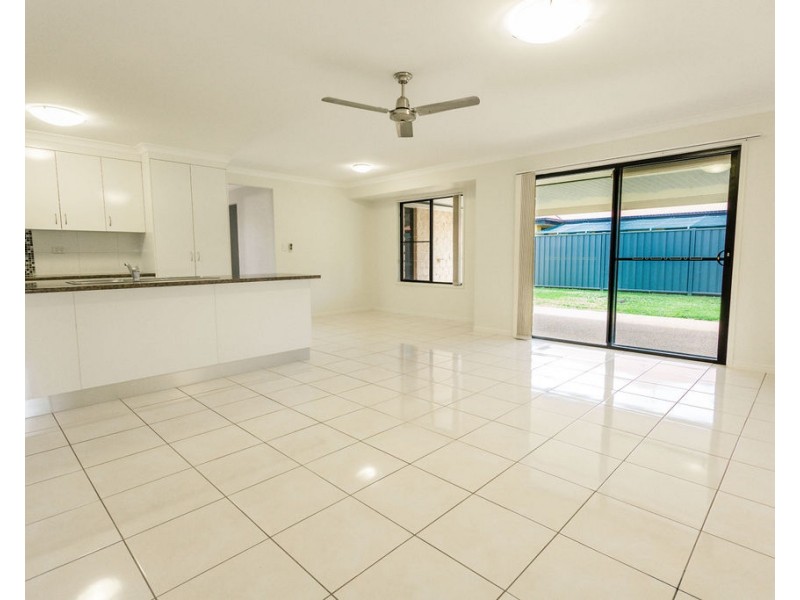 7 Berthun Street, Emerald QLD 4720