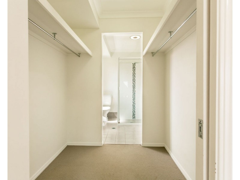 7 Berthun Street, Emerald QLD 4720