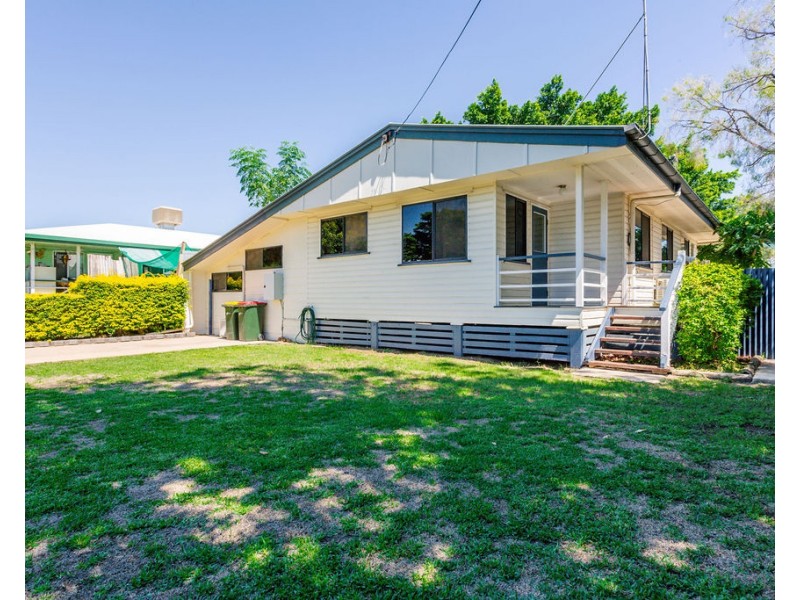 9 Zircon Avenue, Emerald QLD 4720