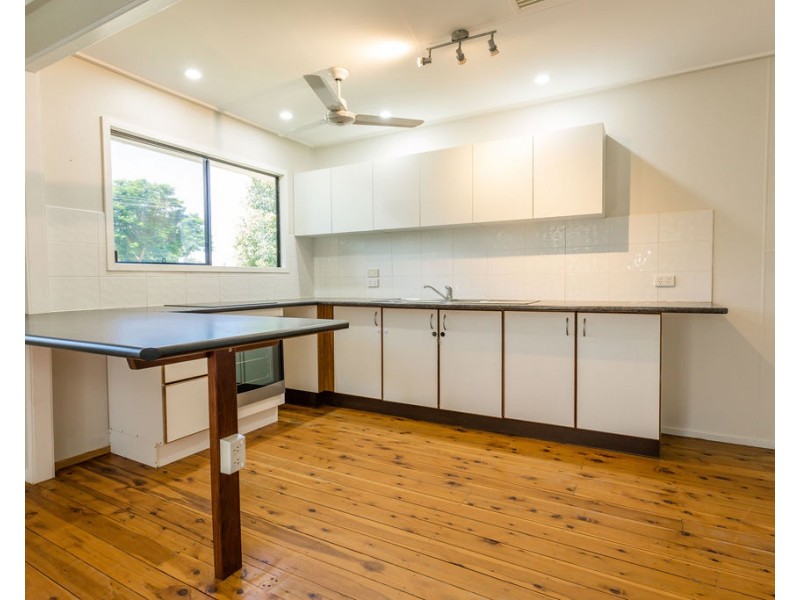 9 Zircon Avenue, Emerald QLD 4720