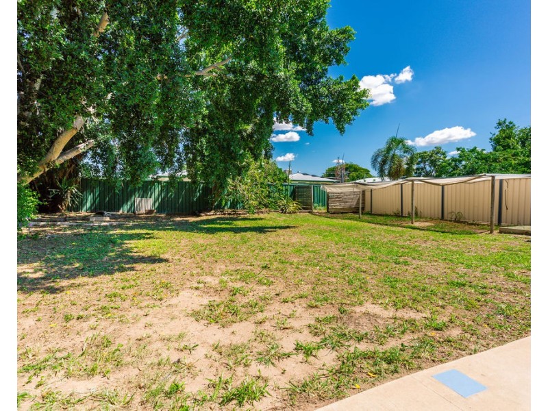 9 Zircon Avenue, Emerald QLD 4720