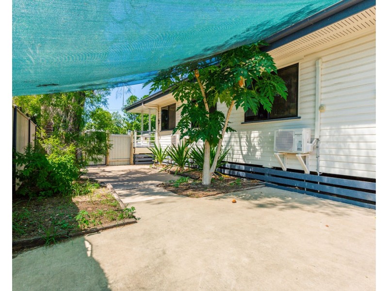 9 Zircon Avenue, Emerald QLD 4720