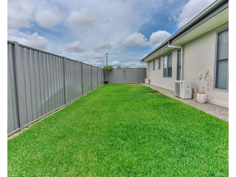 19 Flemington Road, Emerald QLD 4720