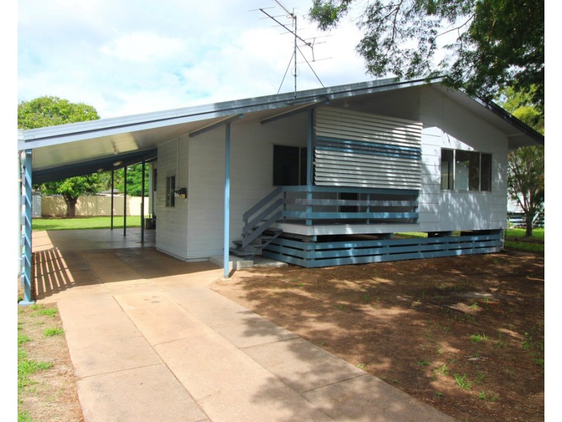 22 Centenary Drive, Emerald QLD 4720