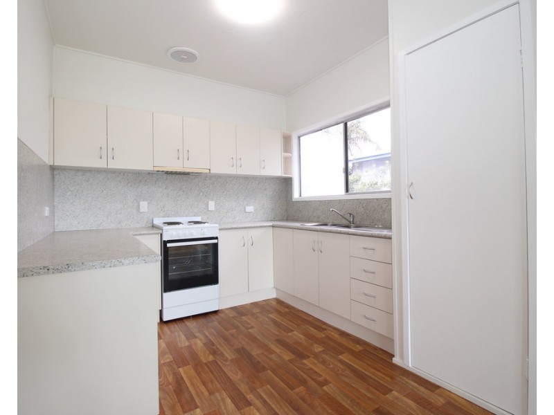 22 Centenary Drive, Emerald QLD 4720