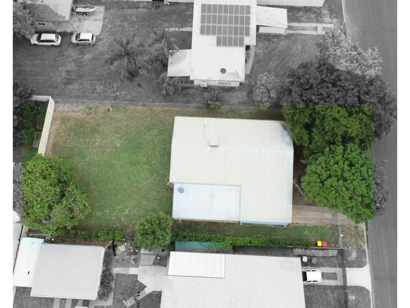 22 Centenary Drive, Emerald QLD 4720