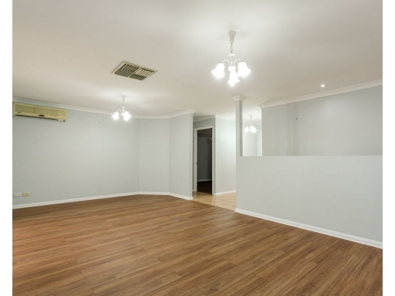 53 Crinum Crescent, Emerald QLD 4720