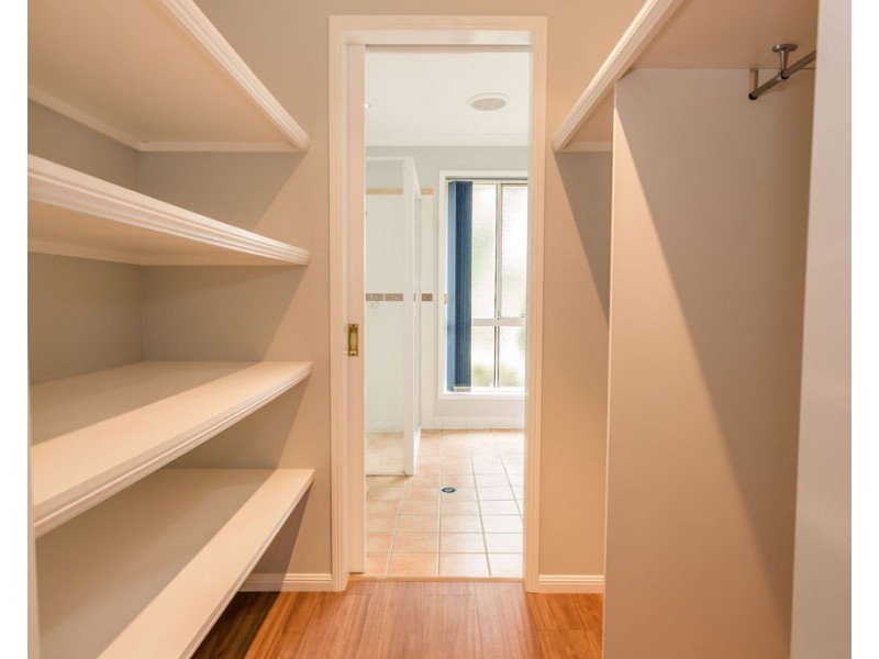 53 Crinum Crescent, Emerald QLD 4720