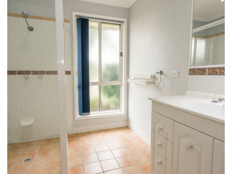 53 Crinum Crescent, Emerald QLD 4720