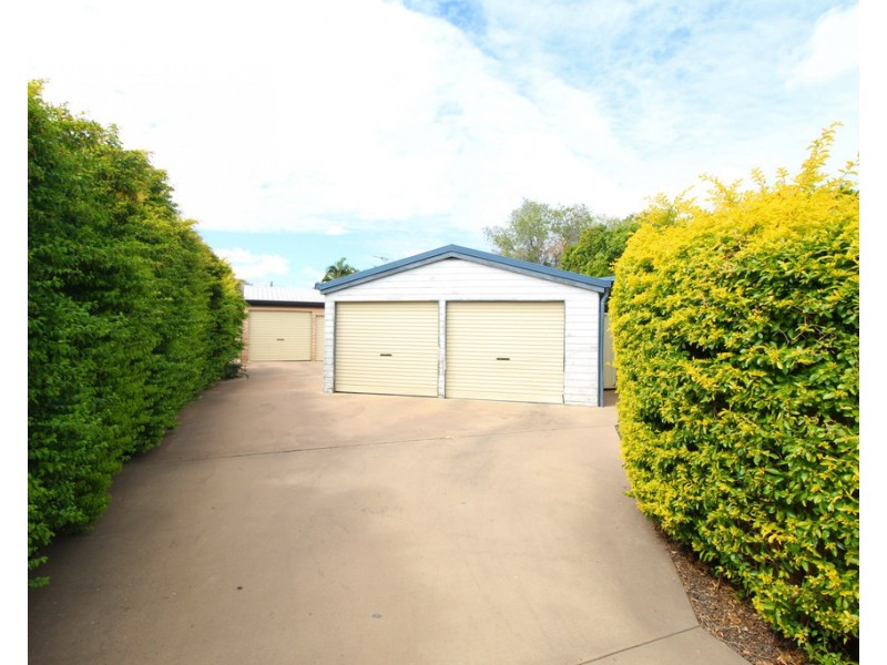 212 Borilla Street, Emerald QLD 4720