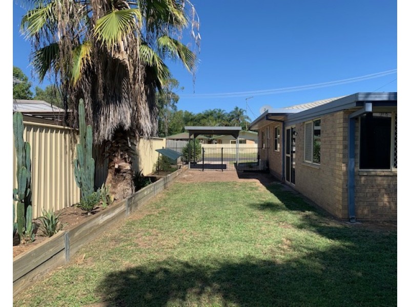 17 Morse Street, Emerald QLD 4720