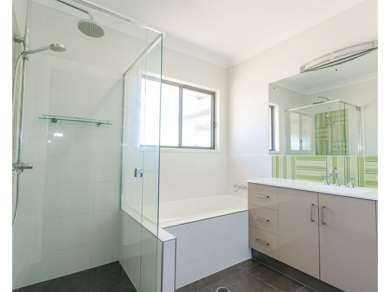 332 Glengallan Road, Emerald QLD 4720