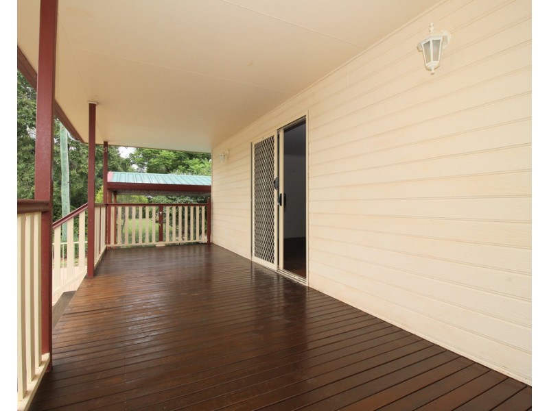 15 Gray Street, Emerald QLD 4720