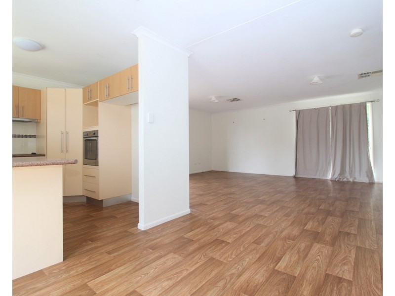 15 Gray Street, Emerald QLD 4720