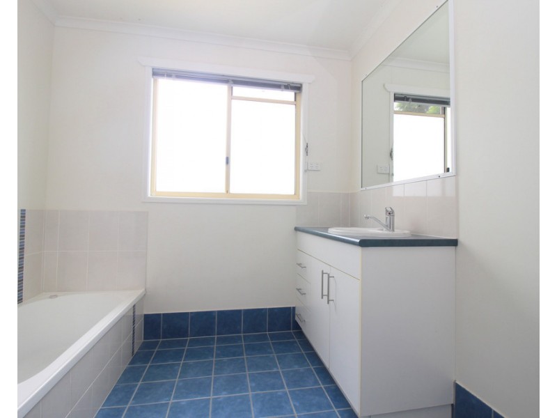 15 Gray Street, Emerald QLD 4720